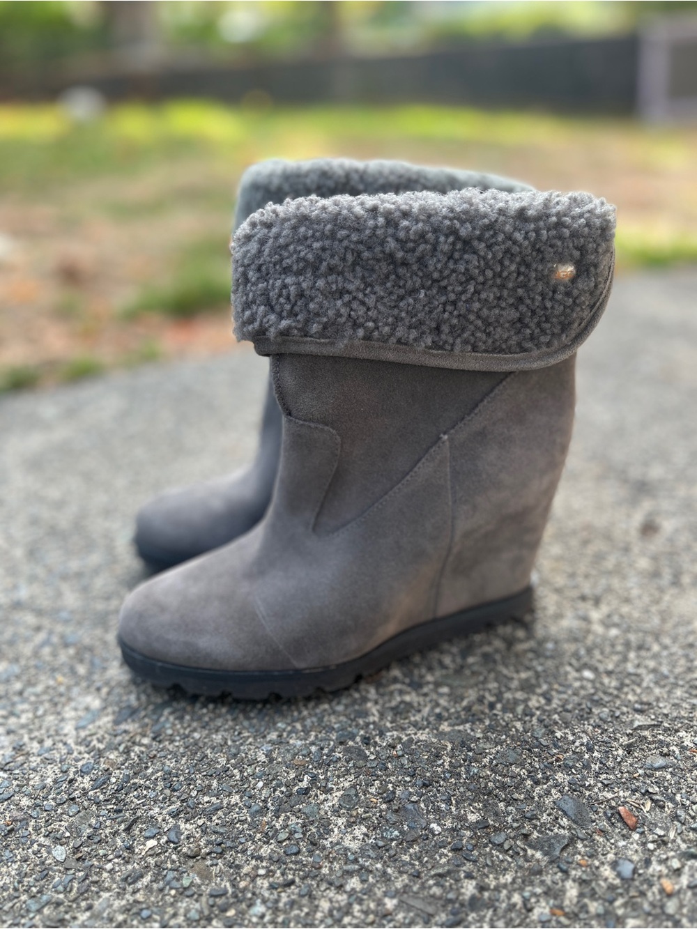 UGG Australia Suede Shearling Fold Over Wedge Ankle Boots Sz 6